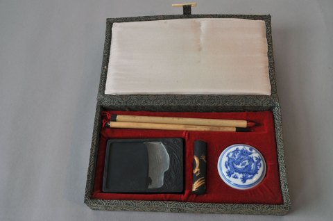 c-box-open Watercolour box