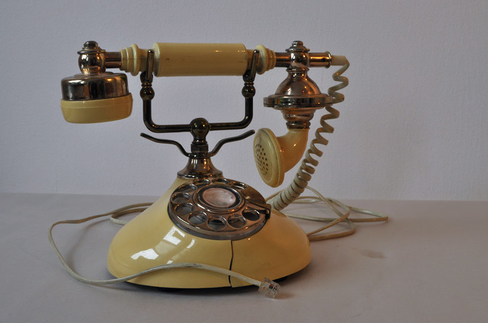 telephone