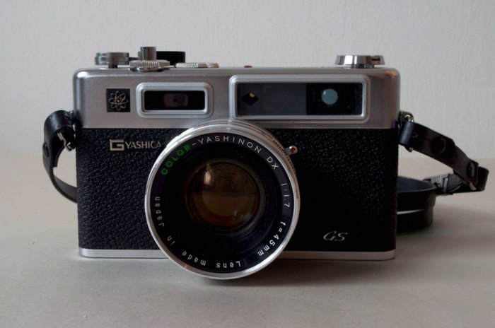 yashica yashica