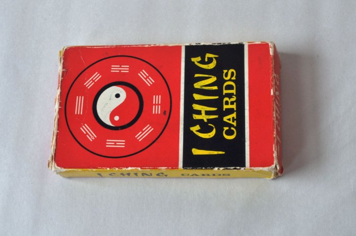 iching-topbox I Ching Cards Box