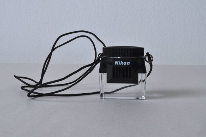 Nikon Loop from front