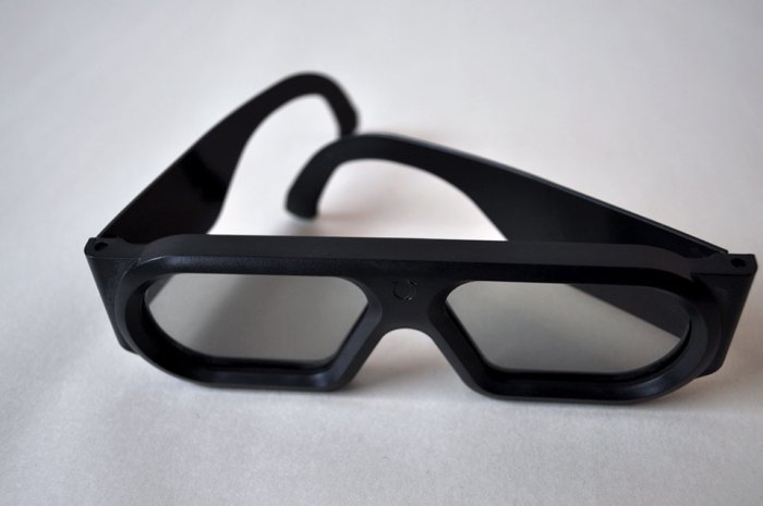 3dglasses2 3-d glasses top view