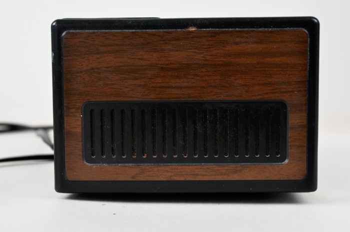 Clock radio1 Clock radio