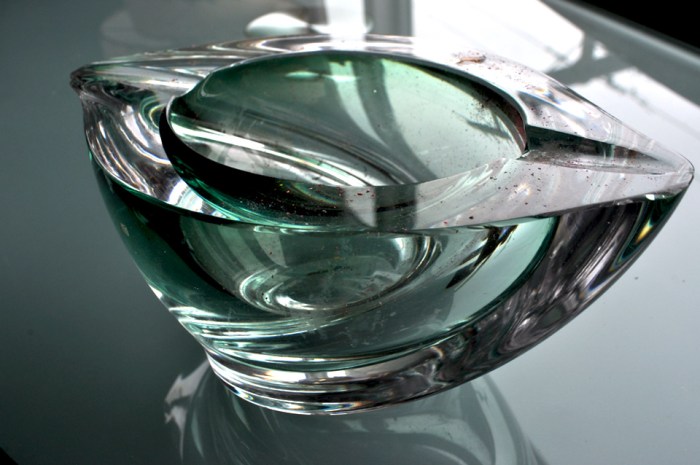 Glass ashtray