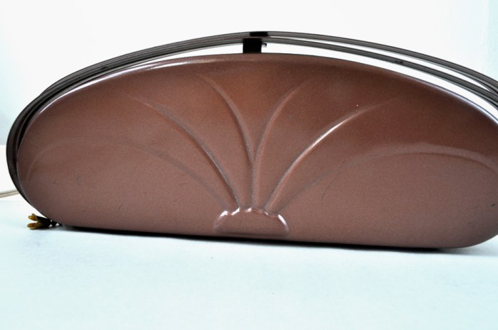Headboard lamp